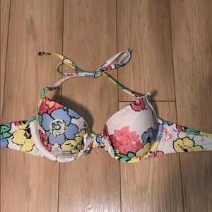 Bikini top